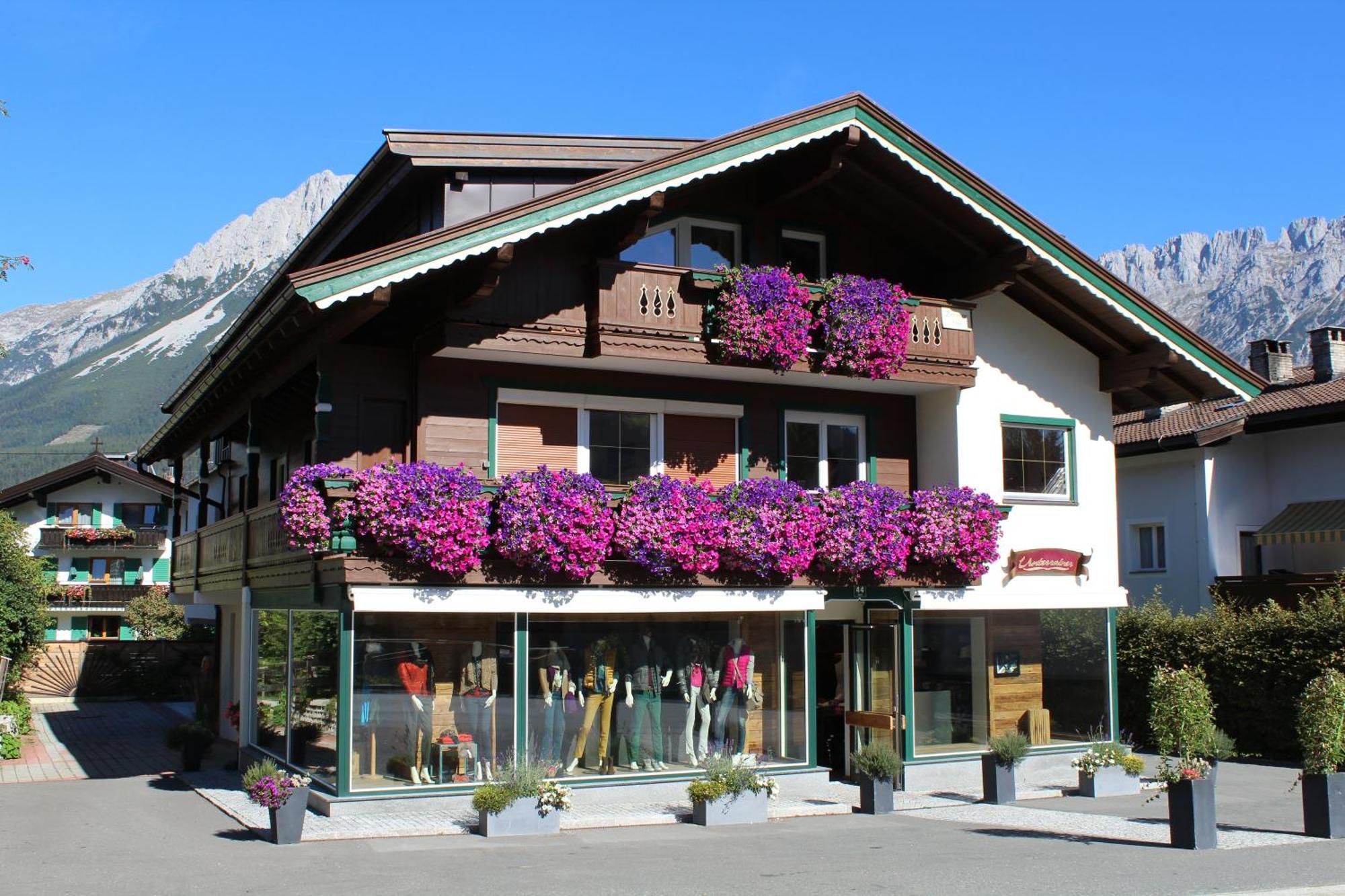 Alpking Hostel Ellmau Exterior foto